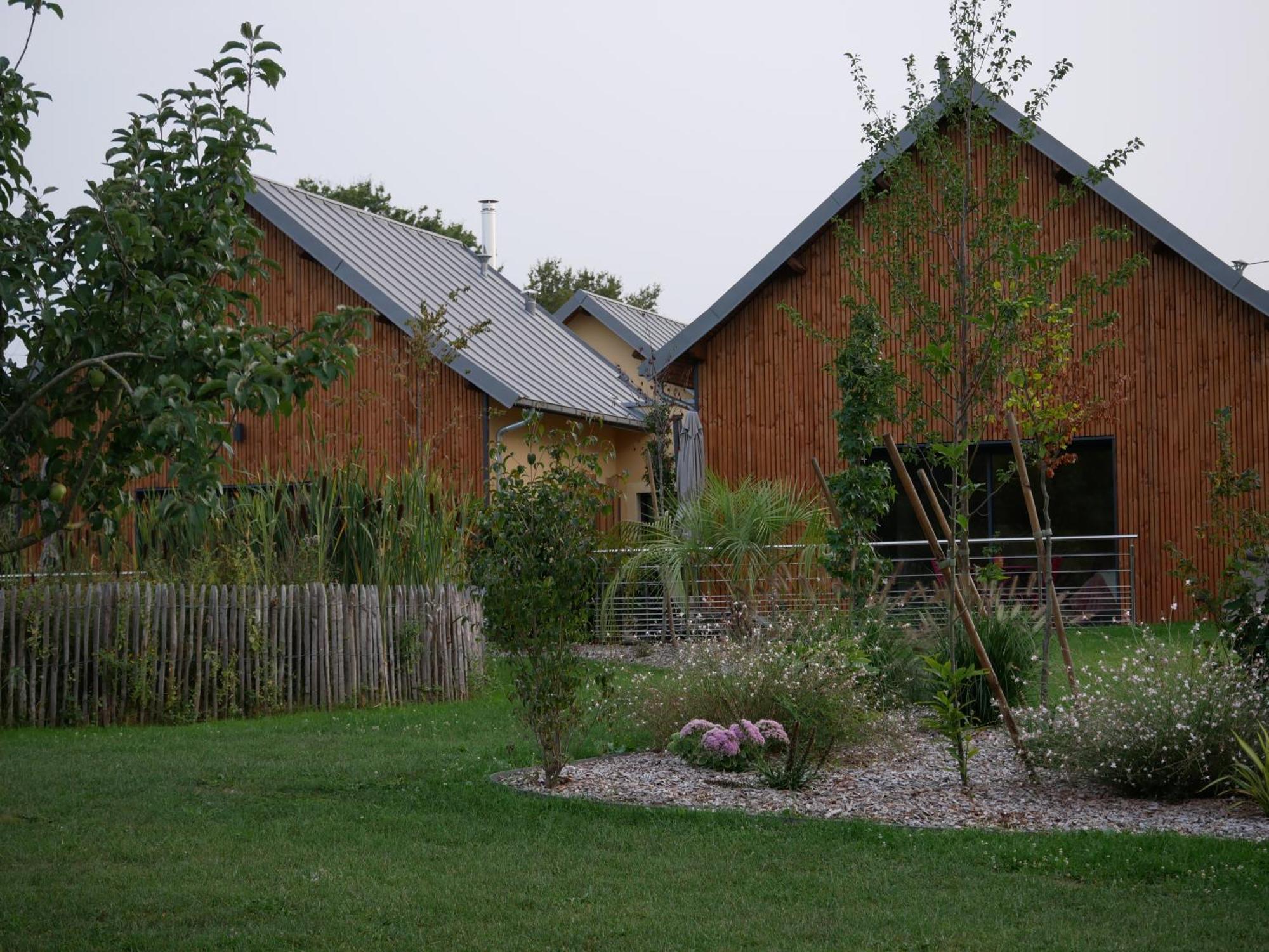 Sol'M Lodges Solesmes  Buitenkant foto